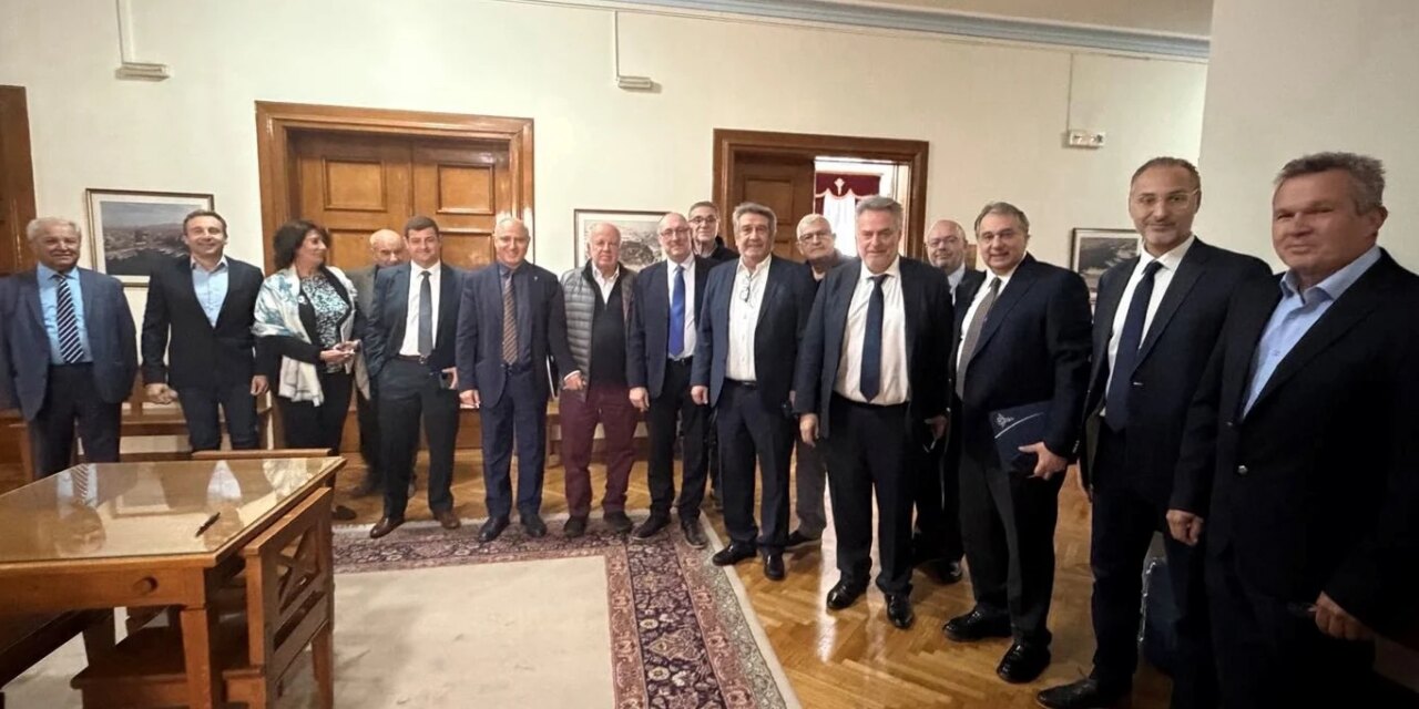 Piraeus Port Authority and Chamber of Commerce and Industry focus on the port’s future