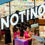 Η εταιρία που κατέκτησε το e-commerce ομορφιάς