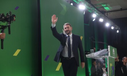 Η Ελλάδα δεν χρειάζεται ούτε τρίτη θητεία αλαζονείας και διαφθοράς ούτε δεύτερη ευκαιρία στην αποτυχία