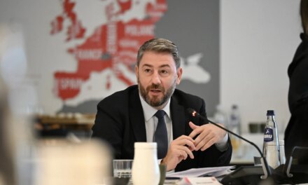 «Η Ευρώπη πρέπει να προχωρήσει στη στρατηγική της αυτονομία»