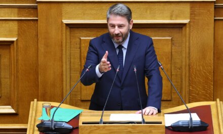 Η Εθνική Συμφιλίωση αφορά όσους πολέμησαν υπέρ της πατρίδας και όχι τους προδότες και τους υμνητές του ναζισμού