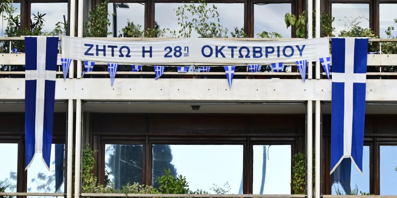 Αθήνα: Άνοιξε το μετρό στο Σύνταγμα
