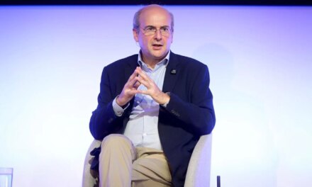Κ. Χατζηδάκης: Θα προχωρήσουμε το καλώδιο με την Κύπρο