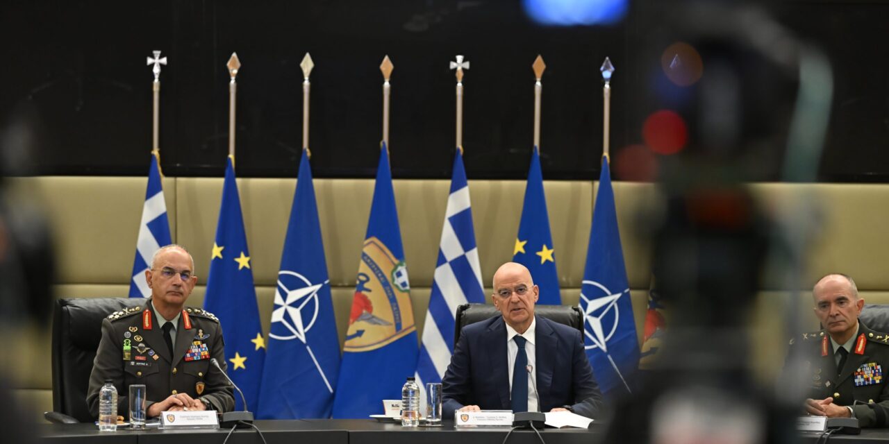 «Αναδιοργάνωση» Δένδια σε …τεύχη όχι για τις Ένοπλες Δυνάμεις αλλά για την προεκλογική του καμπάνια