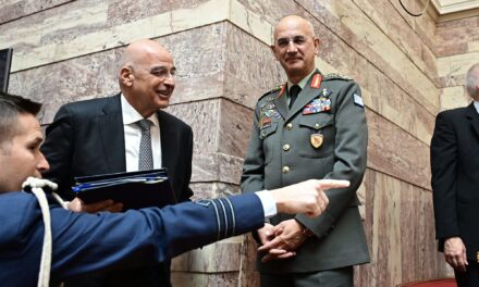 Δένδιας «σαν το λίβα που καίει τα σπαρτά»! Τελειώνει και τα Μετοχικά Ταμεία