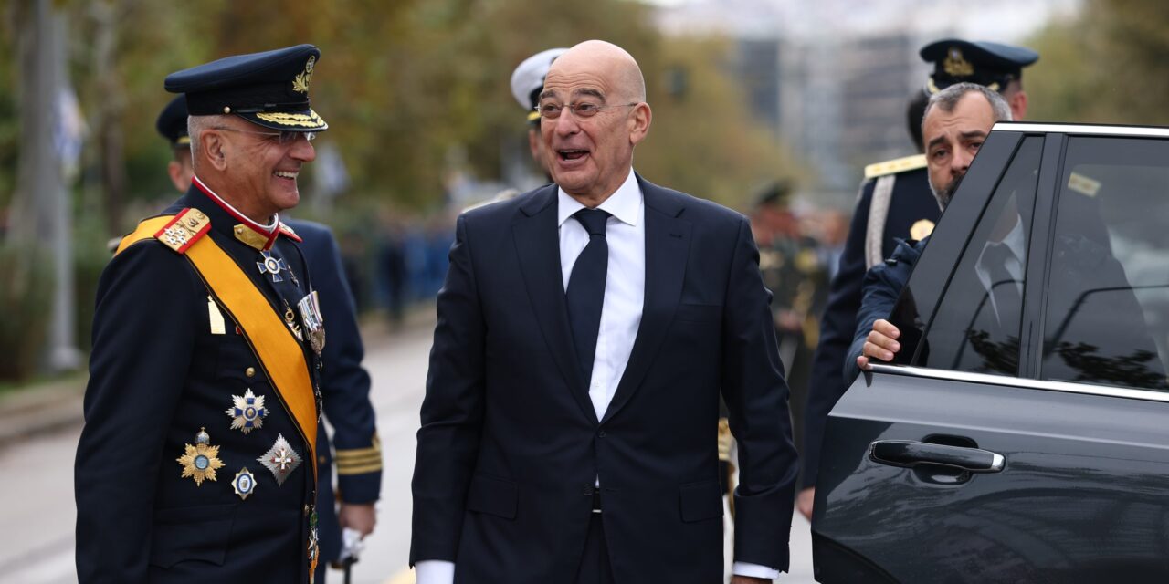 Η λίστα…μακέτο του Νίκου Δένδια στην παρέλαση της 28ης Οκτωβρίου