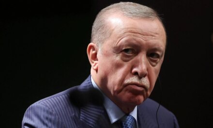 Άστεγος προσέβαλε τον Ερντογάν για να εξασφαλίσει φαγητό και κρεβάτι στη φυλακή