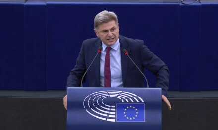 Ζητά ενημέρωση του Συμβουλίου κορυφής και ενεργοποίηση ρήτρας αμοιβαίας συνδρομής