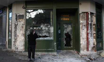 Το φθινόπωρο της έκρηξης στην Ευρώπη: Ηγέτες σε σοκ από τον Μακρόν έως τον Ράμα