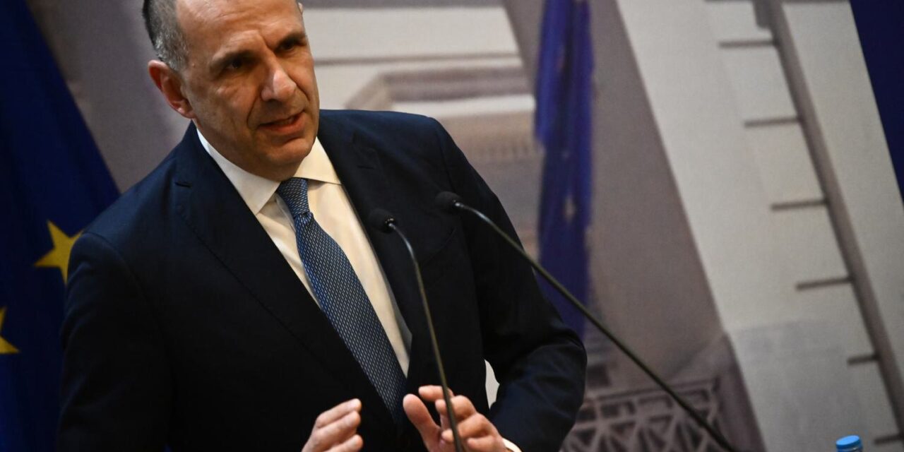 «Δεν έχει αντίρρηση» για ενημέρωση της Τουρκίας ο Γεραπετρίτης