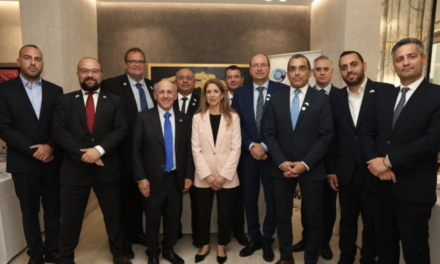 Το «Ίδρυμα Συμμάχων του Ισραήλ» ιδρύει κοινοβουλευτικές ομάδες στην Ελλάδα και την Κύπρο
