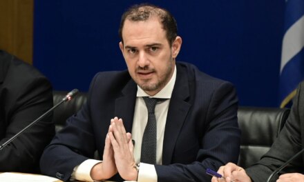 Παίρνει εξιτήριο τις επόμενες ώρες από το νοσοκομείο