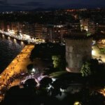 Live: Αποκαλυπτήρια για τον νέο φωτισμό του Λευκού Πύργου