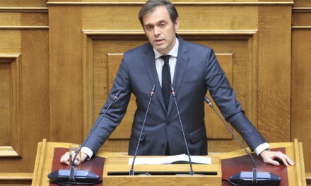 Ποιος θα λογοδοτήσει για τη διαχρονική αποτυχία της κυβέρνησης στη Λιβύη;