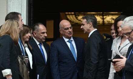 Οι βαρύγδουπες δηλώσεις ΥΠΕΞ και ΥΕΘΑ που διαψεύστηκαν με εκκωφαντικό τρόπο!
