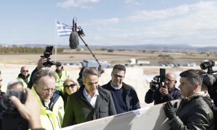 Επισκέφθηκε μονάδα φροντίδας ηλικιωμένων και υπό κατασκευή έργα υποδομής