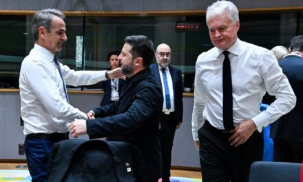 Ο Zελένσκι “στην σωστή πλευρά του ταμείου” – Νέο αίτημα 90+70 δις στην EE και τα 200 δις των ΗΠΑ