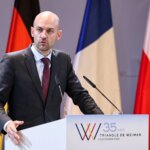Το Ισραήλ να συλλάβει εποίκους που επιτέθηκαν σε Γάλλο δήμαρχο στη Δυτική Όχθη