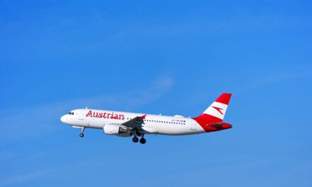 Πτήση της Austrian Air που έκανε αναγκαστική προσγείωση λόγω απειλής βόμβας, υποβάλλεται σε ελέγχους ασφαλείας