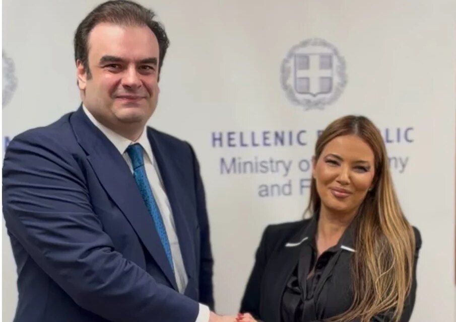 Συνάντηση Πιερρακάκη – Γιανάι στο υπουργείο Οικονομικών: Εύσημα για την ελληνική οικονομία