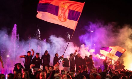 Σερβία: Σε πολιτική ομηρία η «Φοιτητική Λίστα»