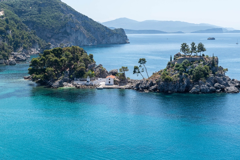 Πωλούνται νησιά στο Αιγαίο; Αγγελία σε μεσιτική πλατφόρμα