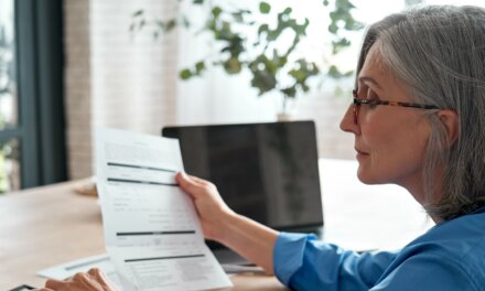 Από ρεκόρ σε ρεκόρ οι νέες αιτήσεις συνταξιοδότησης
