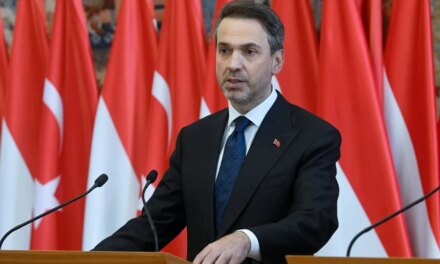 Η Τουρκία θα λάβει ντίζελ στο πλαίσιο συμφωνίας μεταξύ ΗΠΑ και Ρωσίας